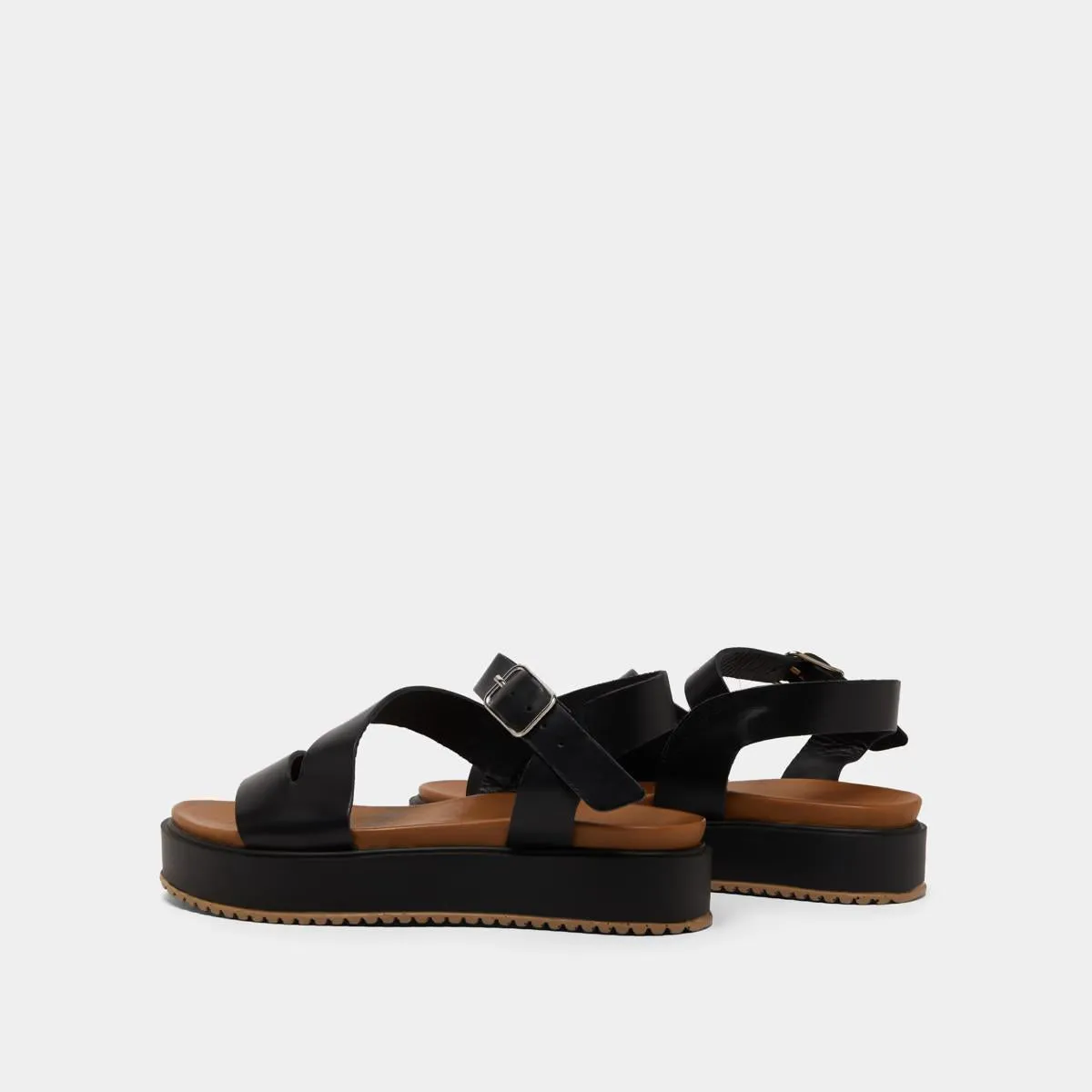 563- Isaure Cuir Noir