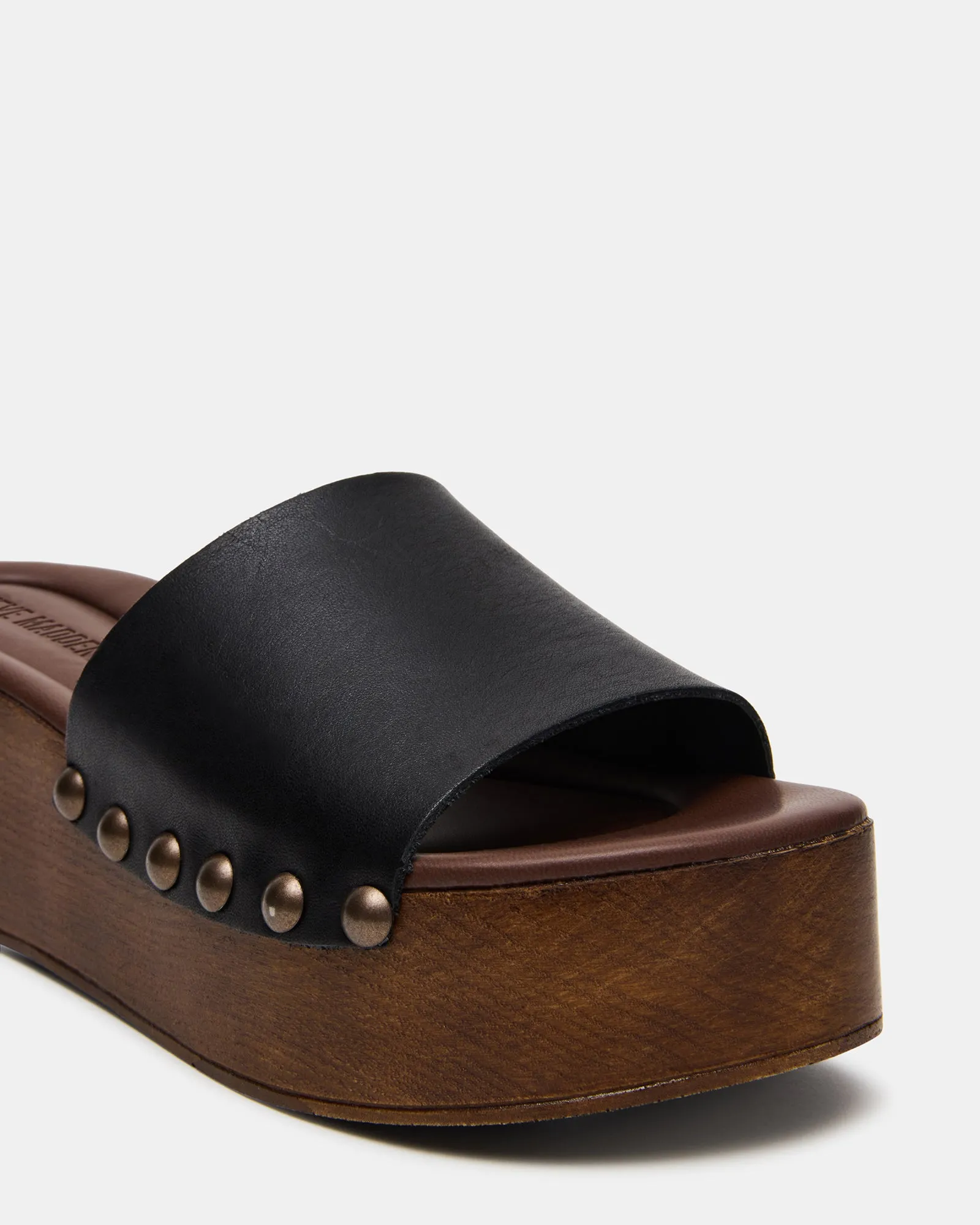 CONGA BLACK LEATHER