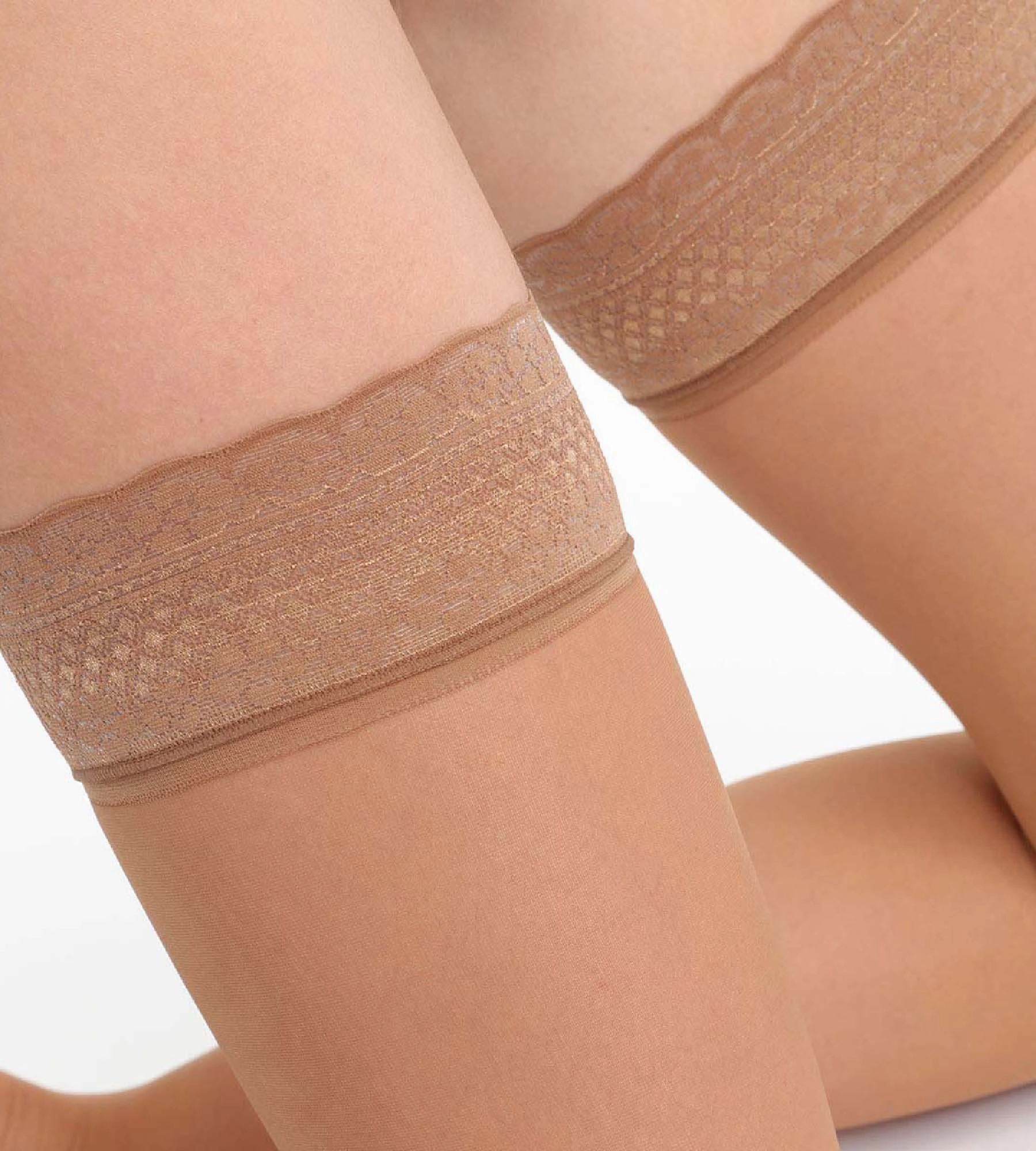 DIM Up cannelle Beauty Resist Transparent 20D