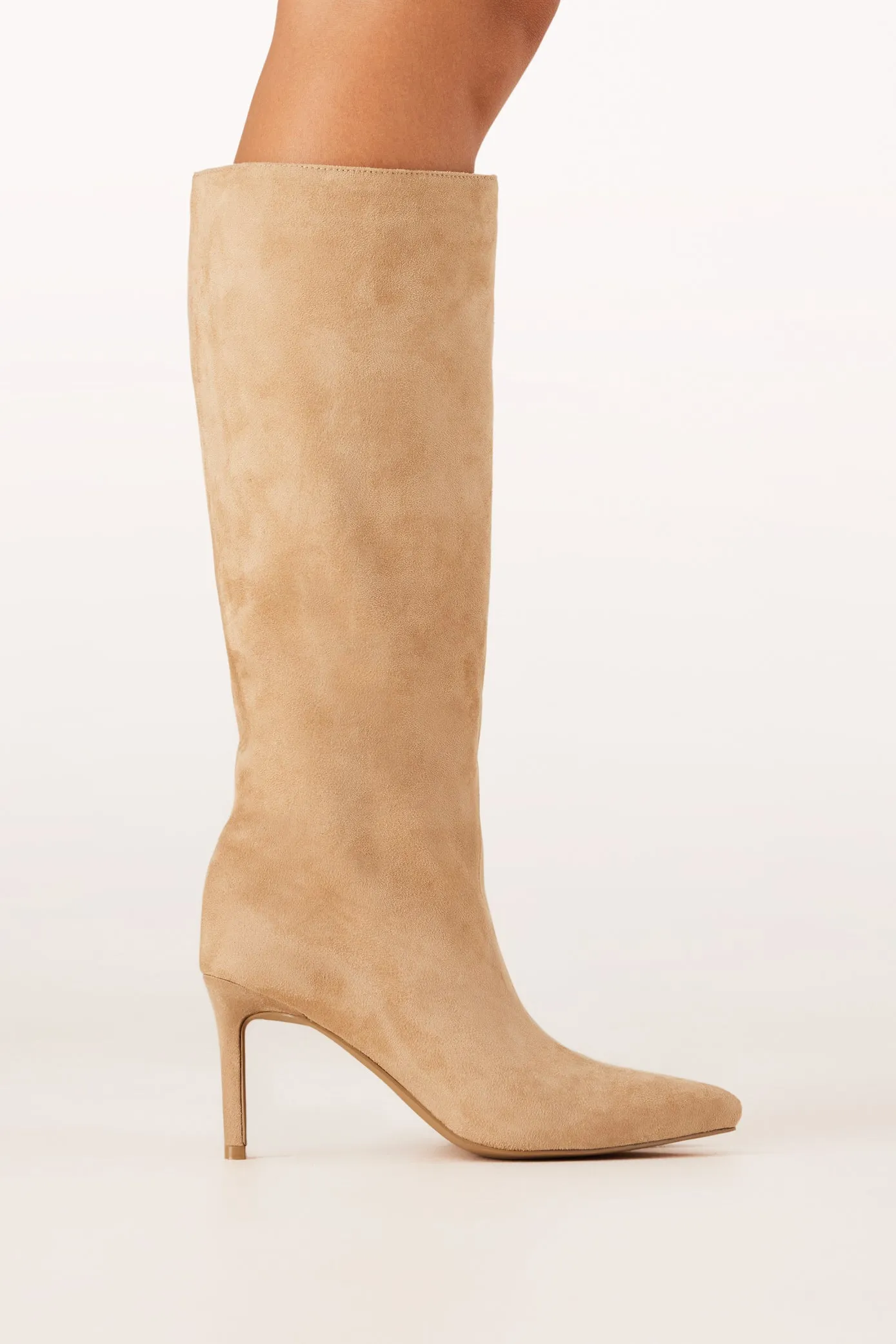 Jamiyah Boots - Sand Suede