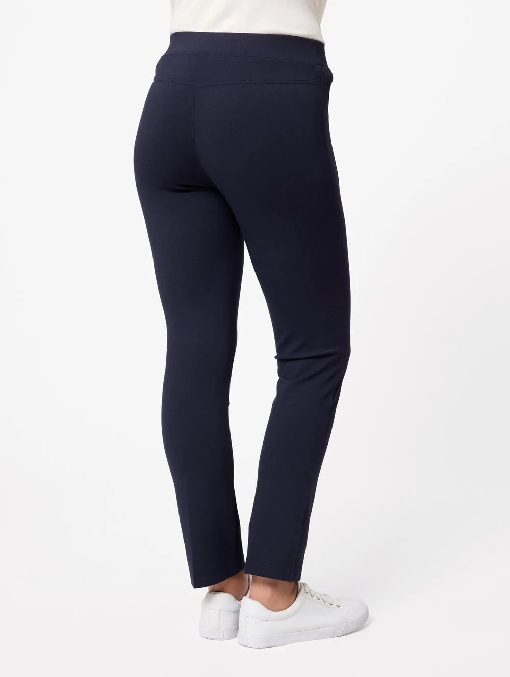 Moda Short Length Pant